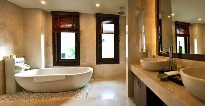 Champa Villa With Private Pool At Furramar Danang Esterno foto
